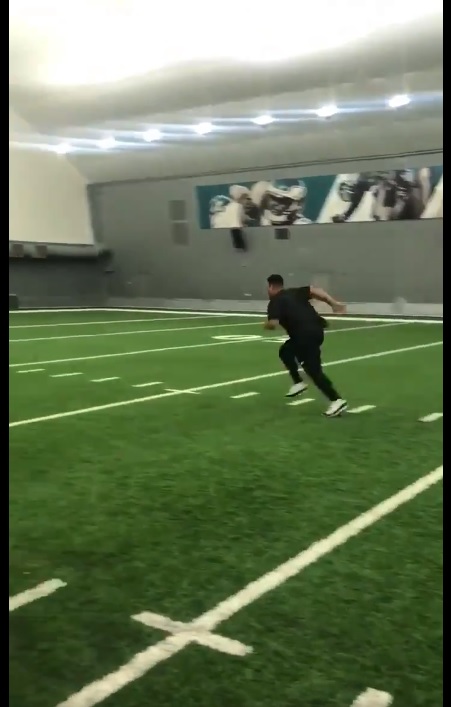 Brandon Brooks rehabbing