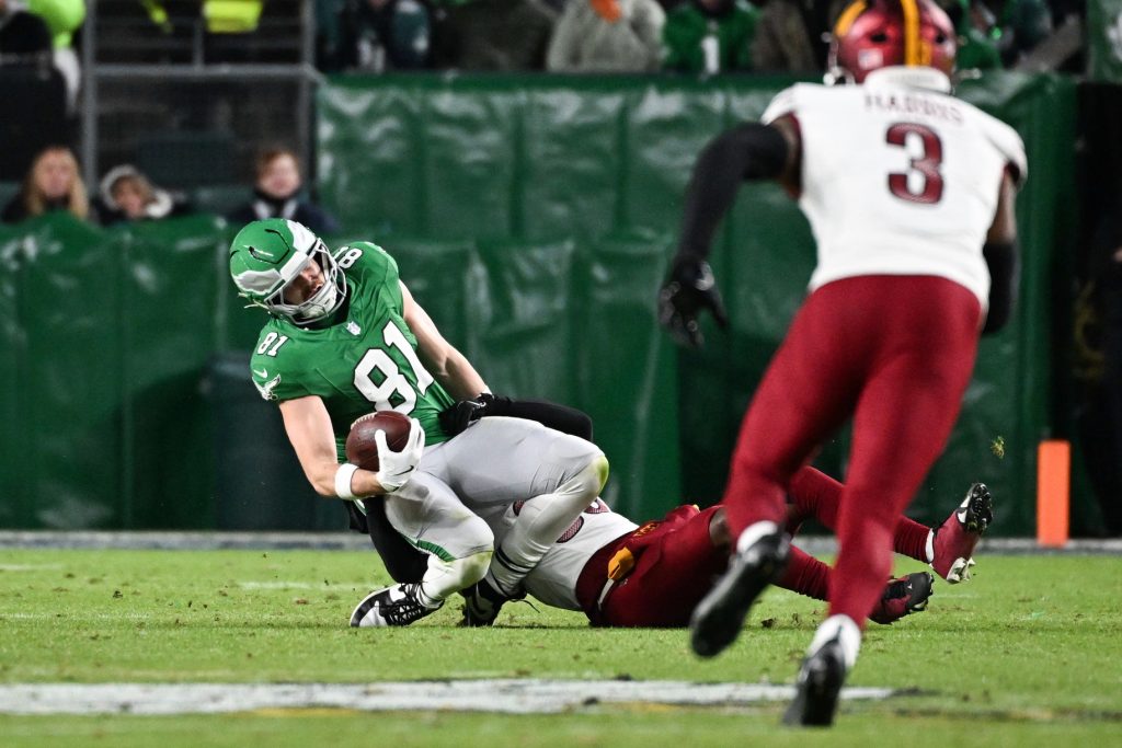 Jan 4, 2026; Philadelphia, Pennsylvania, USA; Philadelphia Eagles tight end Grant Calcaterra (81) goes down injured during the third quarter against the Washington Commanders at Lincoln Financial Field.