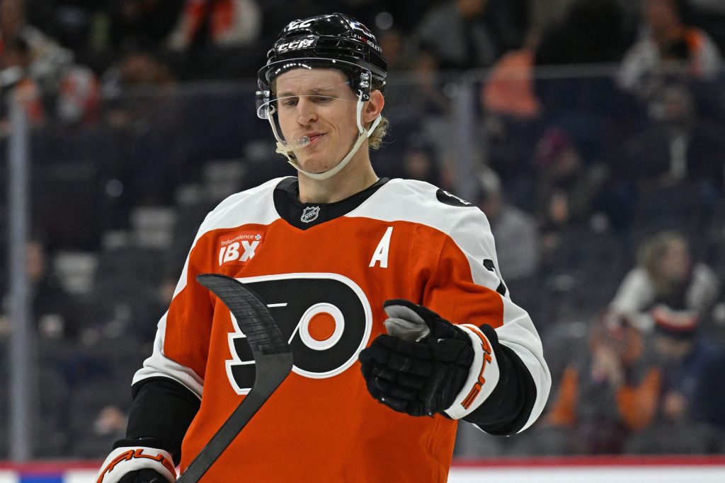 Mar 5, 2026; Philadelphia, Pennsylvania, USA; Philadelphia Flyers center Christian Dvorak (22) against the Utah Mammoth at Xfinity Mobile Arena.